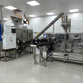 Complete Y M Packaging Group powder blending & pouch filling line
